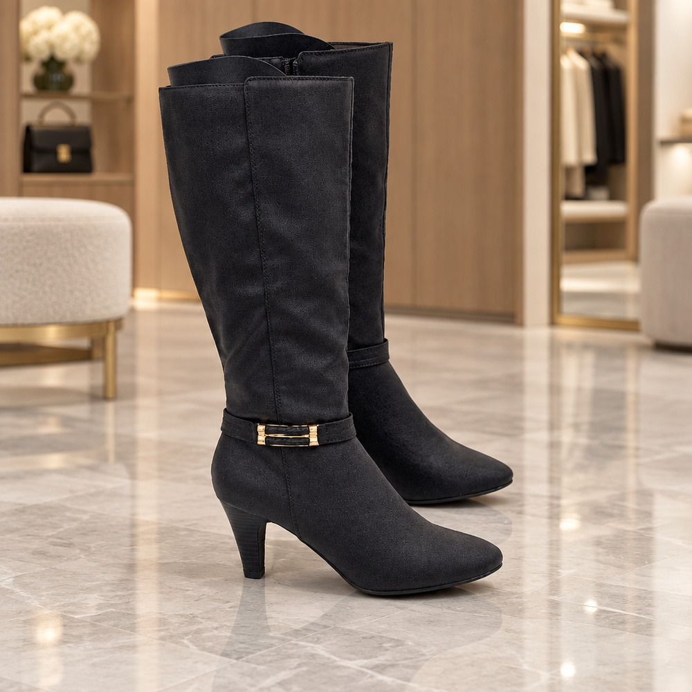 NWOB KNEE HIGH FASHION HIGH HEEL BOOTS SIZE 11M